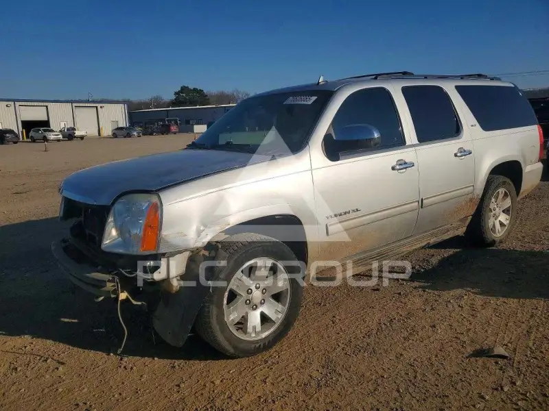 2012 GMC YUKON фото