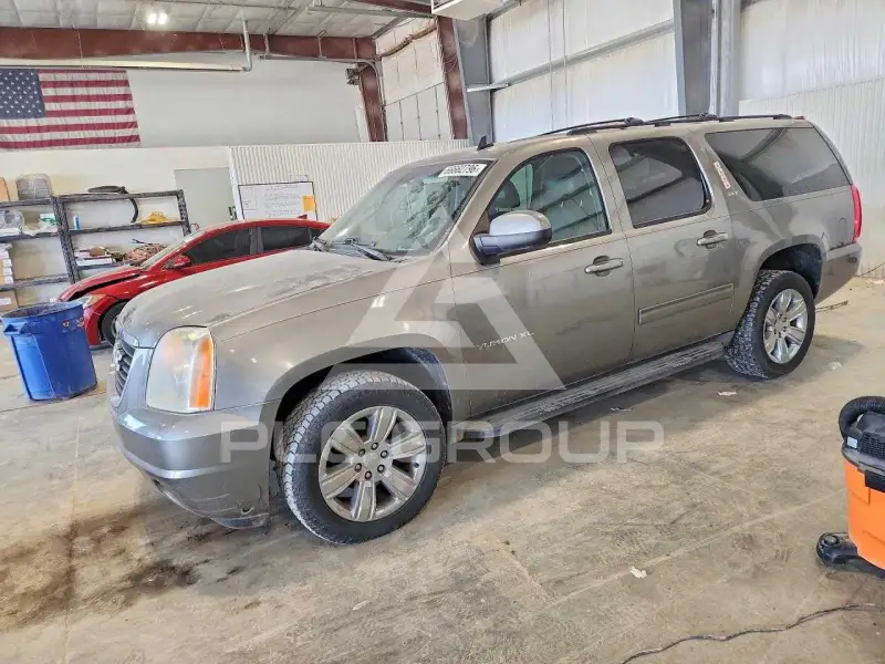 2012 GMC YUKON фото