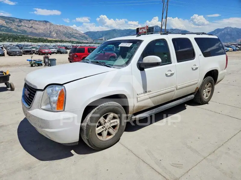 2012 GMC YUKON фото