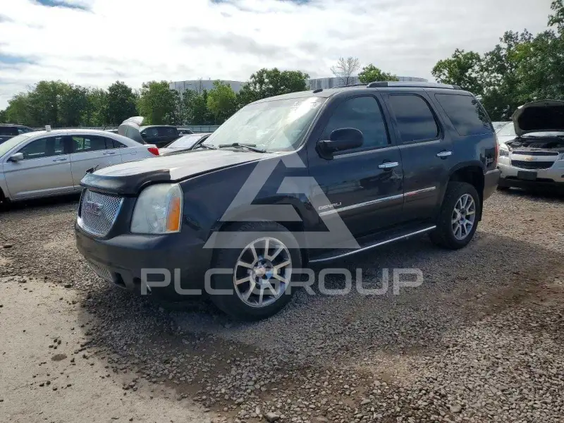 2012 GMC YUKON photo