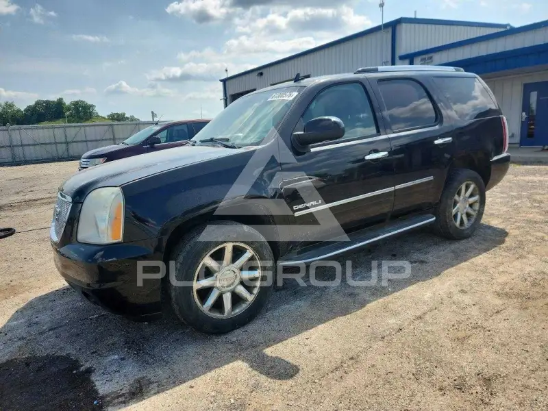 2012 GMC YUKON фото