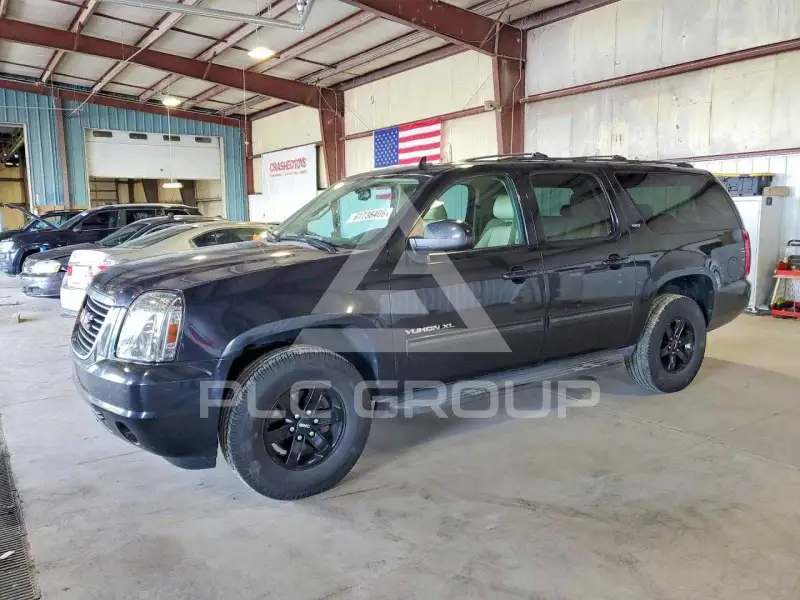 2012 GMC YUKON photo