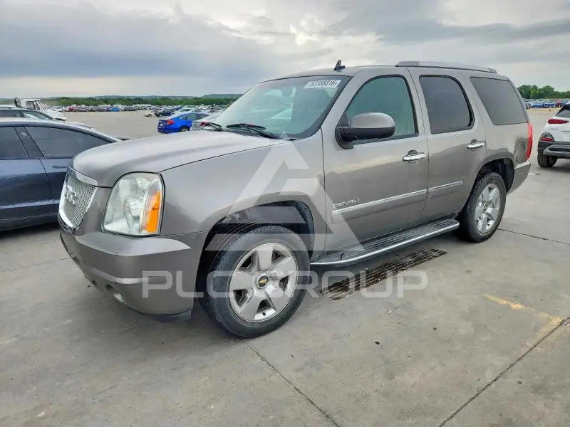 2012 GMC YUKON фото