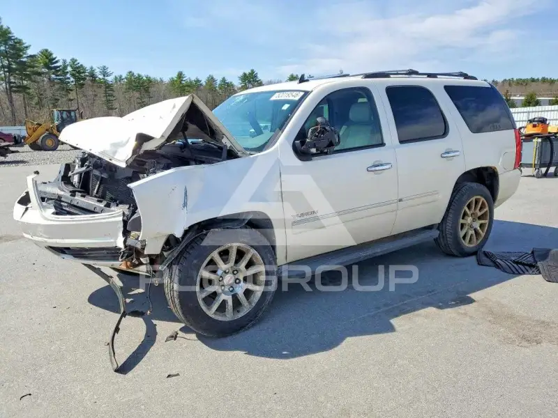 2012 GMC YUKON photo