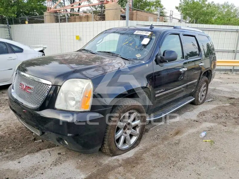 2012 GMC YUKON photo