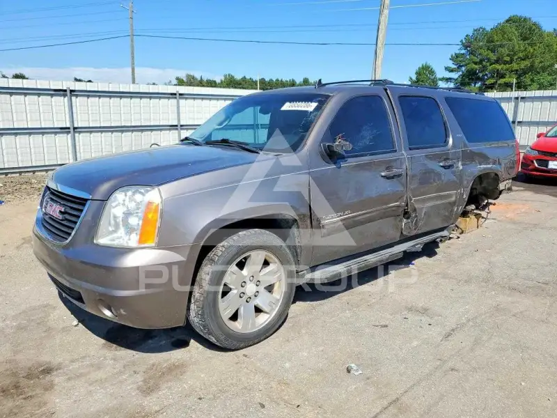 2012 GMC YUKON фото
