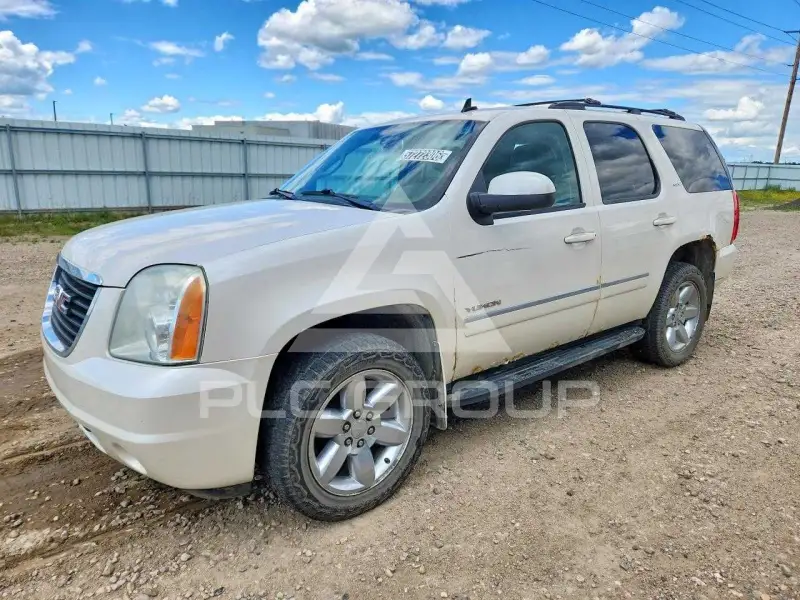 2012 GMC YUKON фото