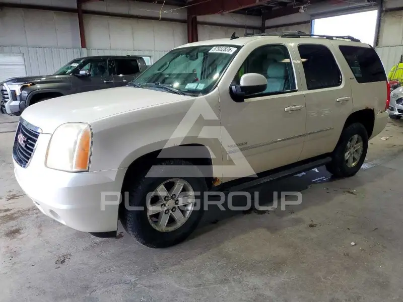 2012 GMC YUKON фото