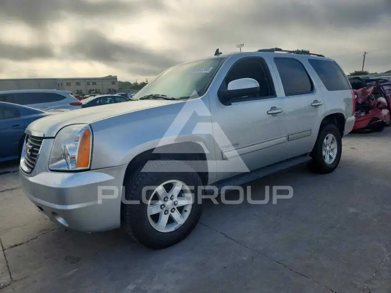 2012 GMC YUKON фото