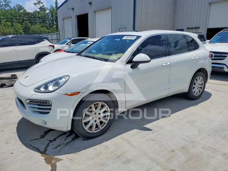 2012 Porsche Cayenne photo
