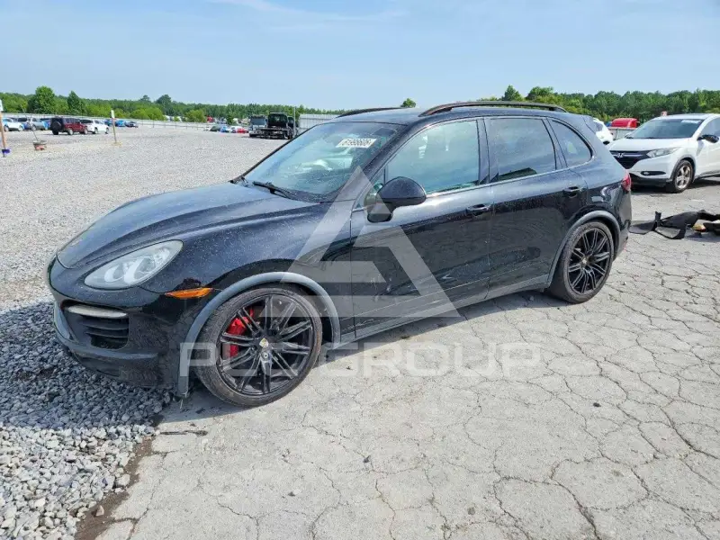 2012 Porsche Cayenne photo