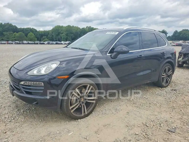 2012 Porsche Cayenne photo
