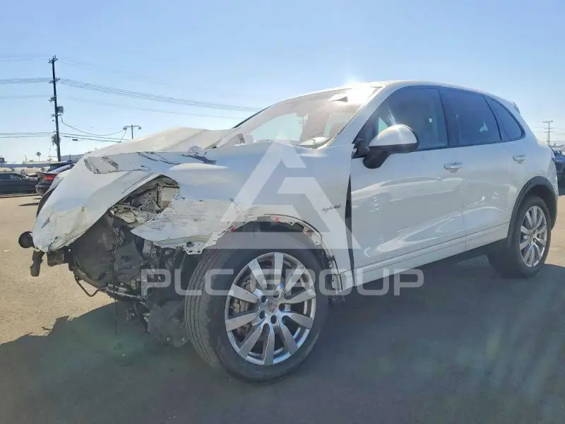 2012 Porsche Cayenne photo