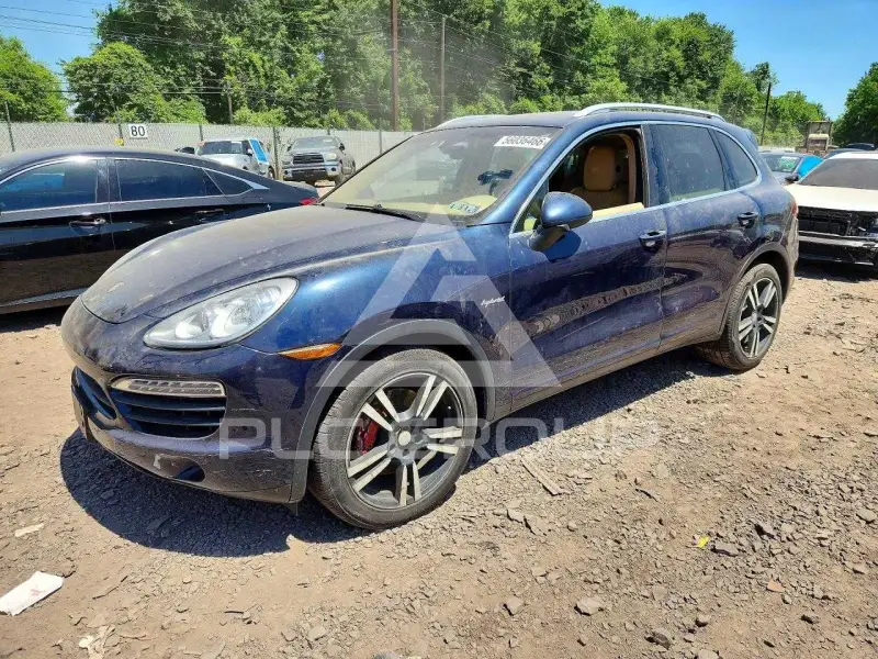 2012 Porsche Cayenne фото