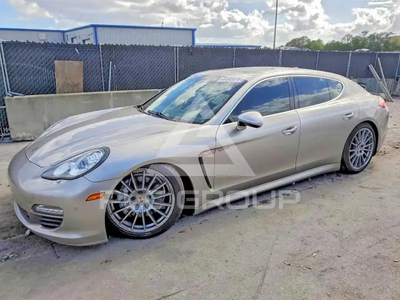 2012 Porsche Panamera фото