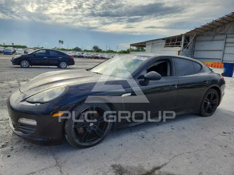 2012 Porsche Panamera photo
