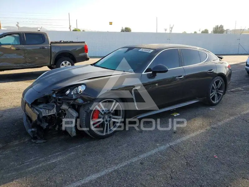 2012 Porsche Panamera photo