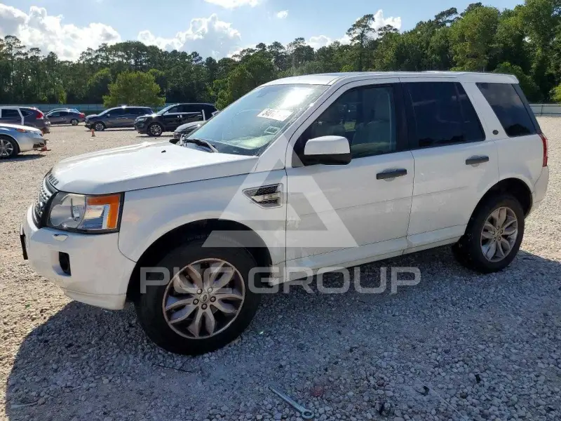 2012 Land Rover LR2 photo