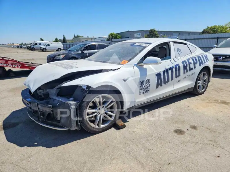 2012 Tesla Model S фото