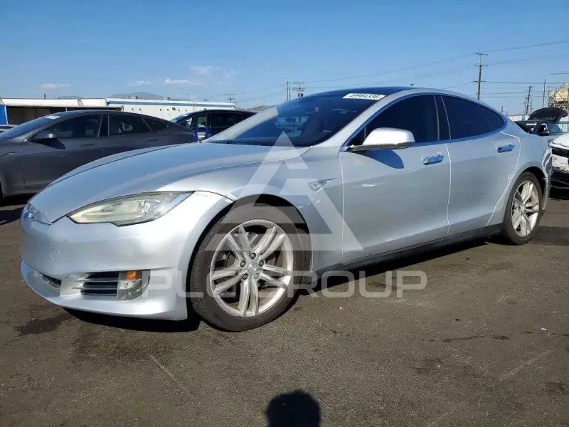 2012 Tesla Model S фото