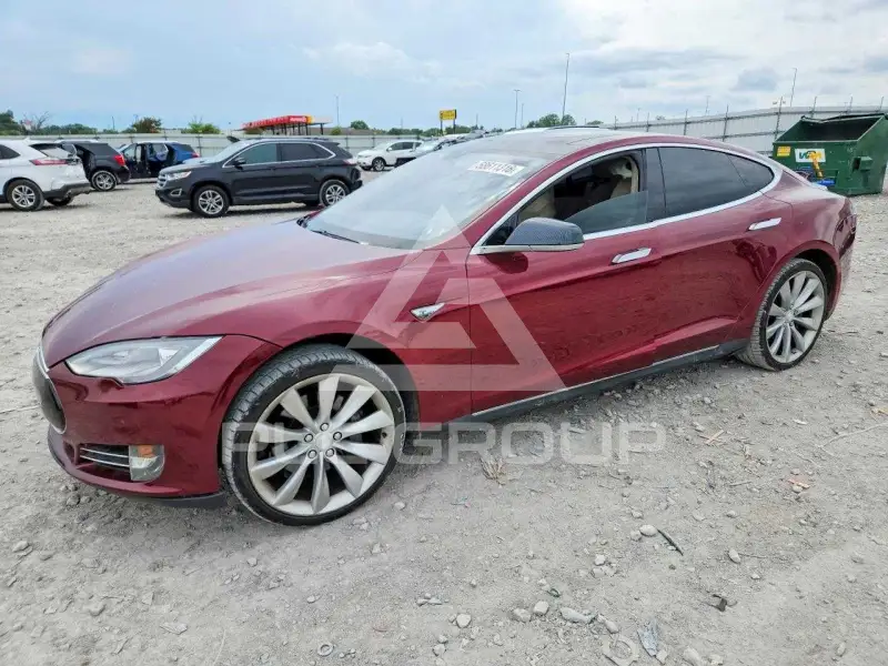 2012 Tesla Model S фото