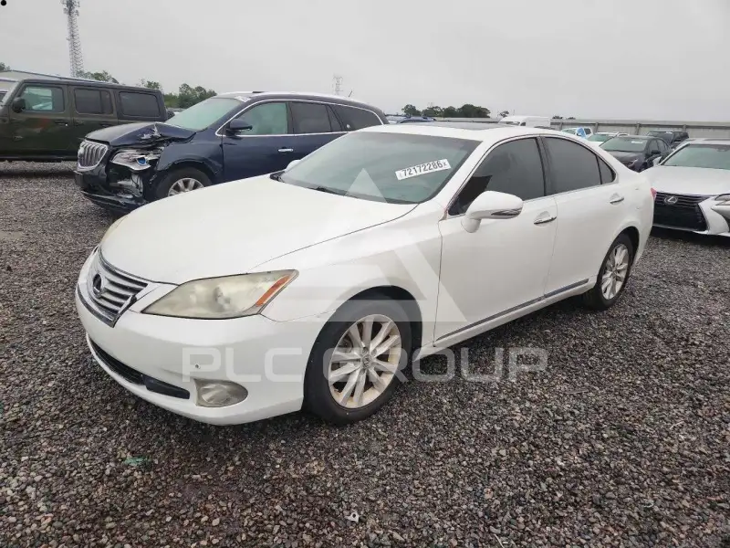 2012 Lexus ES350 photo