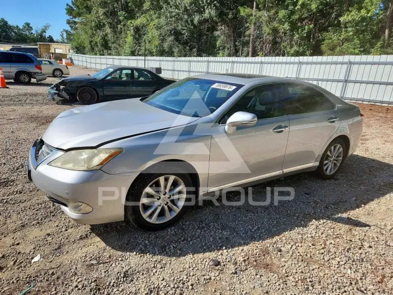 2012 Lexus ES350 photo