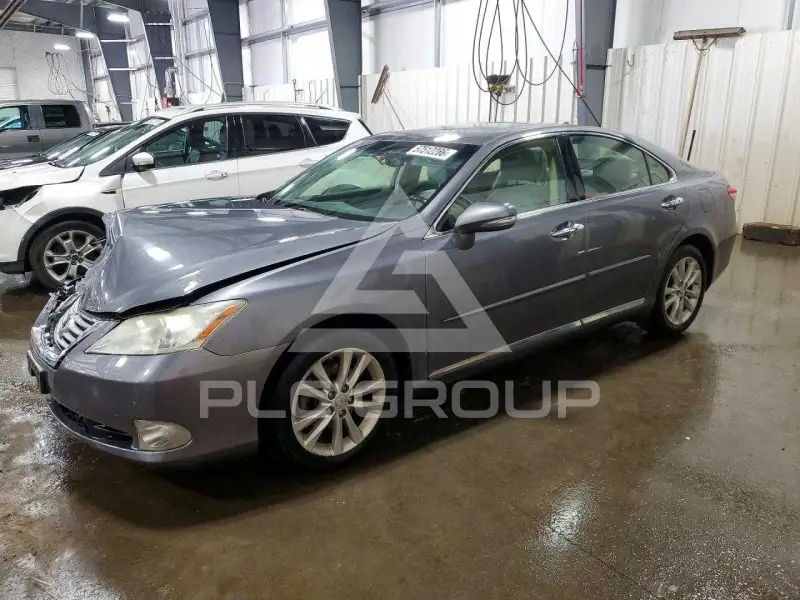 2012 Lexus ES350 photo