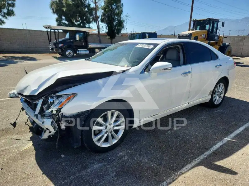 2012 Lexus ES350 фото