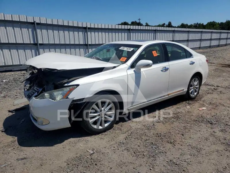 2012 Lexus ES350 photo
