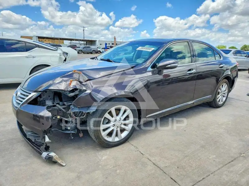 2012 Lexus ES350 photo