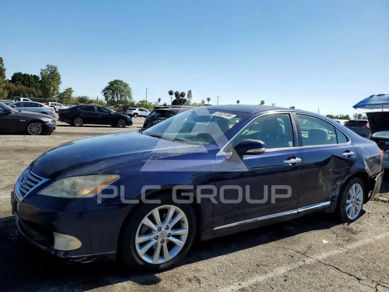 2012 Lexus ES350 photo
