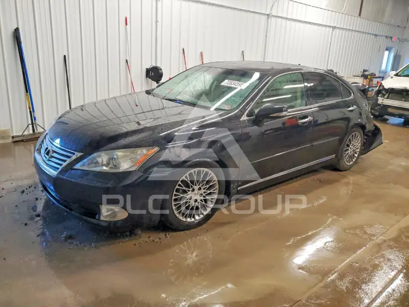 2012 Lexus ES350 photo