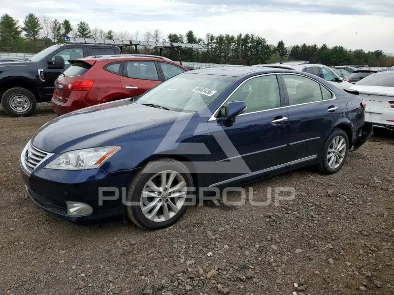 2012 Lexus ES350 photo