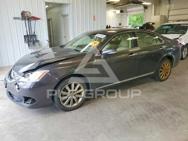 2012 Lexus ES350 photo