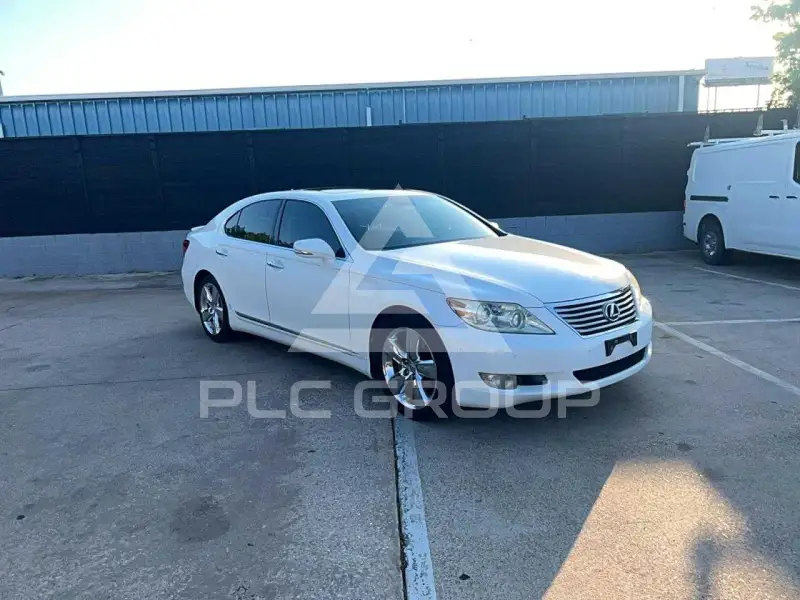2012 Lexus LS500 фото