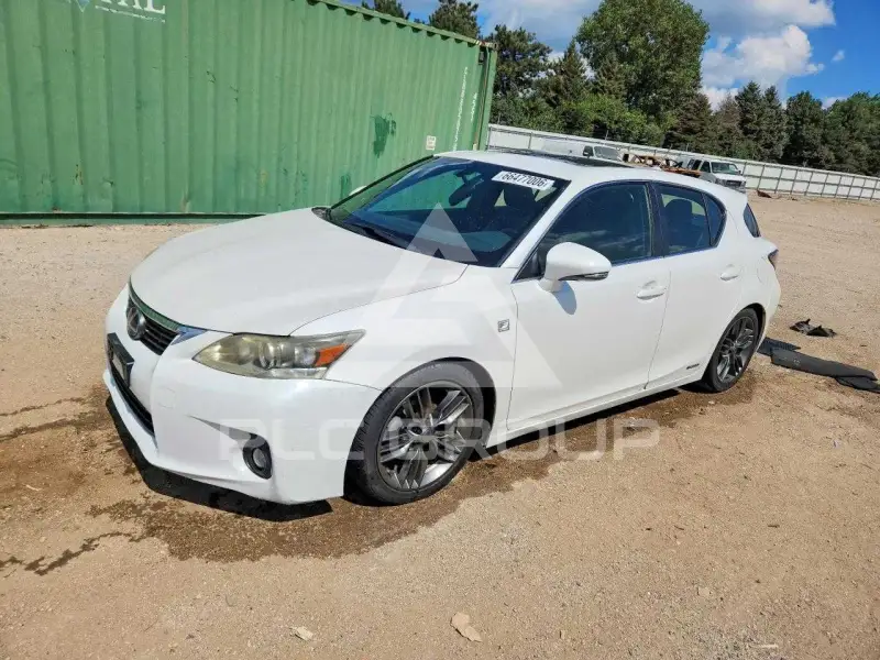 2012 Lexus CT200 photo
