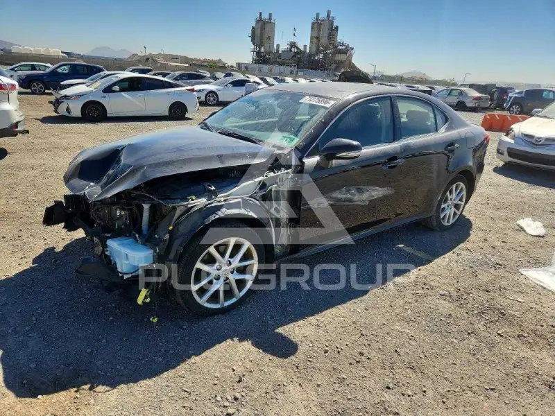 2012 Lexus IS фото