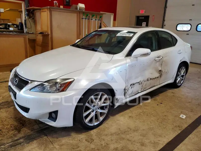 2012 Lexus IS фото