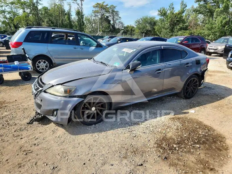 2012 Lexus IS фото