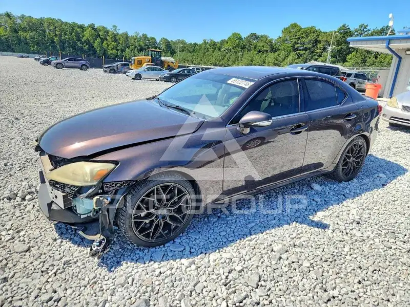 2012 Lexus IS photo