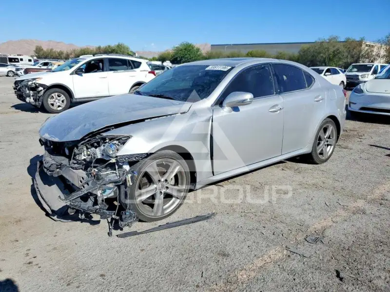2012 Lexus IS фото
