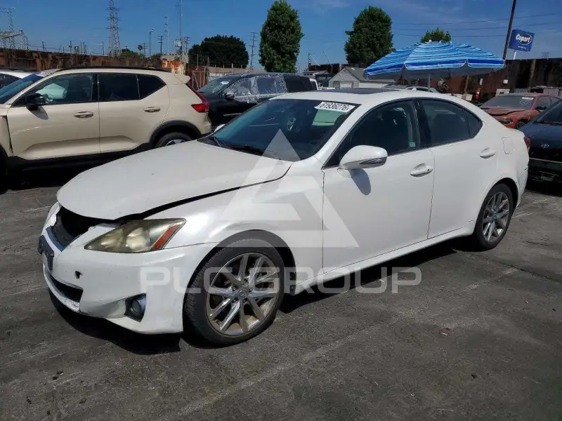 2012 Lexus IS фото