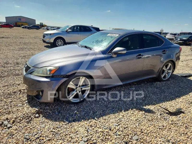 2012 Lexus IS фото