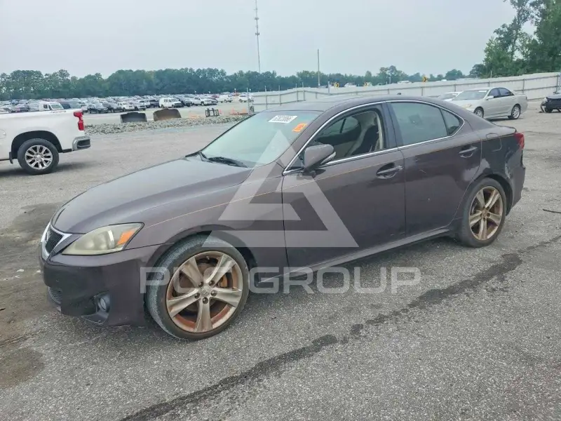 2012 Lexus IS фото