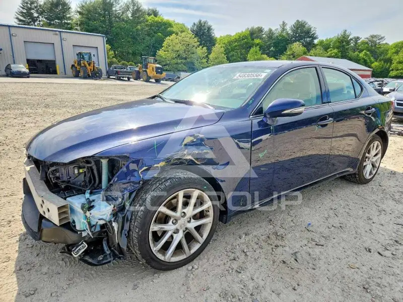 2012 Lexus IS photo