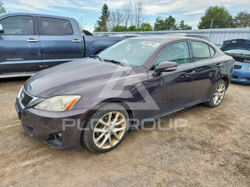 2012 Lexus IS photo