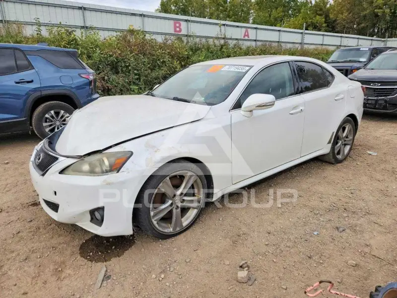 2012 Lexus IS фото