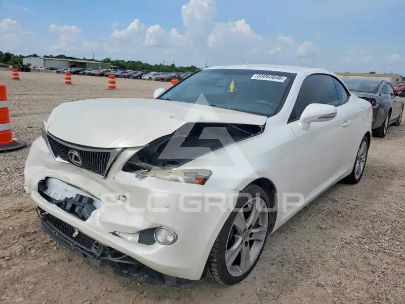 2012 Lexus IS фото