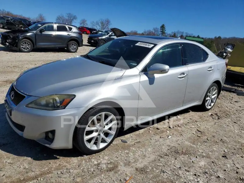 2012 Lexus IS250 photo